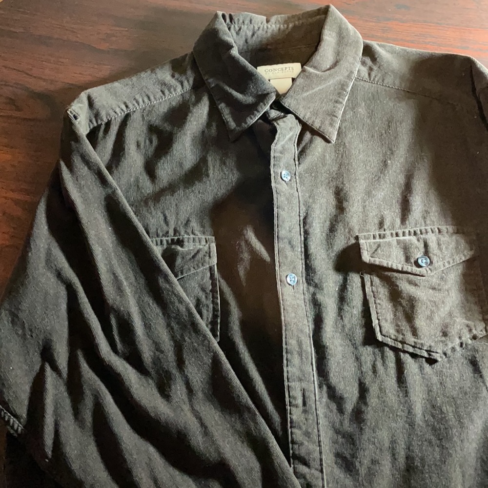 Concepts by Claiborne. Men’s L/S Corduroy Shirt